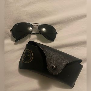 Barely Worn Black Aviator Ray-Bans